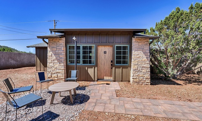 Williams Cabina | Inn History Grand Canyon