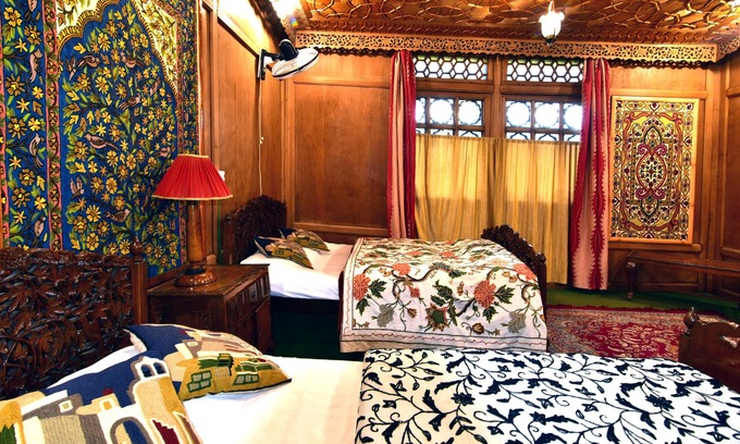 Sudarbal Alquiler De Eote | Inshallah casa flotante 10 Dormitorios