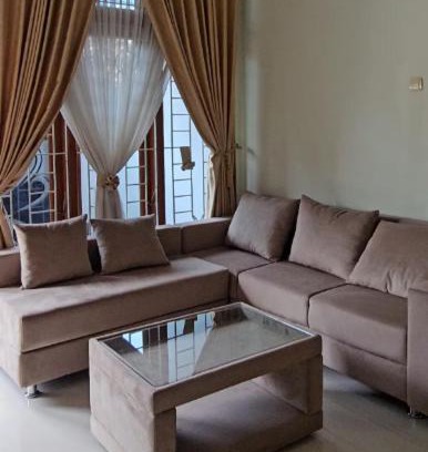 Baturetno Casa | Inti Homestay 3 Kamar Fasilitas Lengkap