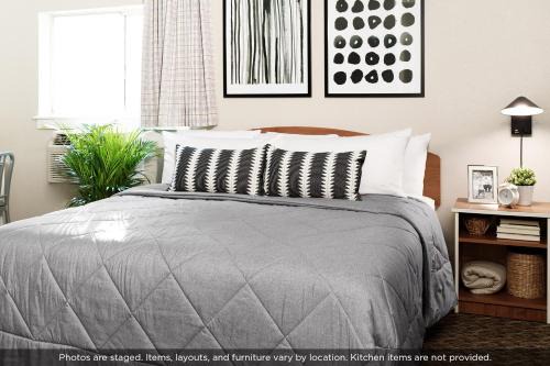 Bellevue Hotel | Intown Suites Extended Stay Nashville TN - Bellevue