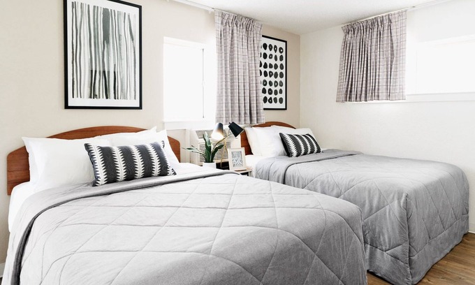 Buechel Apartamento | InTown Suites Extended Stay Louisville KY - Airport