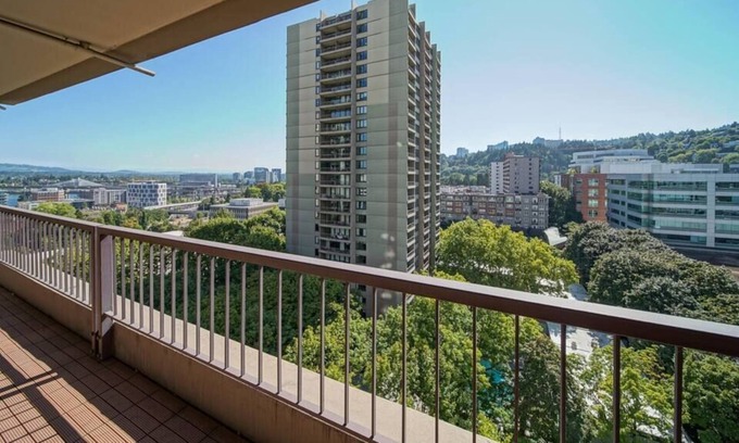 Downtown Portland Condominio | #InvestREPM Downtown & Waterfront 5 Blocks to PSU