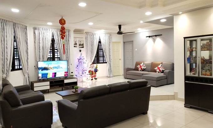 Kampung Kuala Pari Casa | Ipoh TG Signature @ 天 居民 宿 st2sty Semi D Corner | 10-15pax