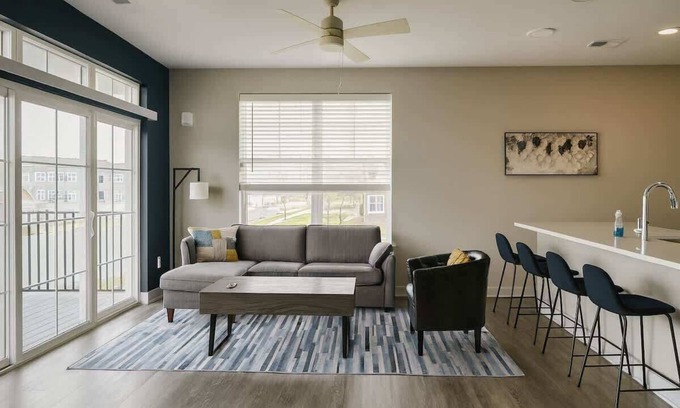 Whitestown Apartamento | IRIE Living-Retreat Kg 2Bd+Gym+Pool, BRAND New!