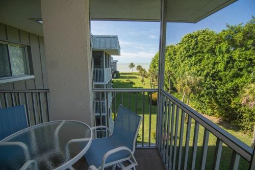 Sanibel Casa | Island Beach Club #P4B