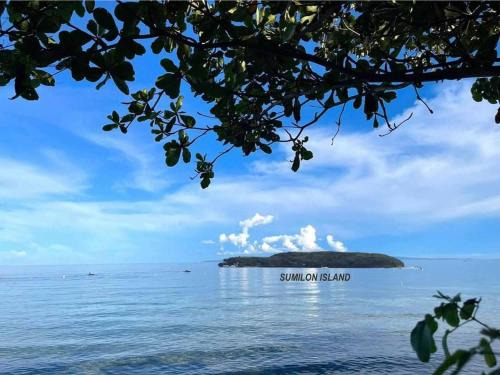 Oslob Casa | Island Front - Bangcogon Resort and Restaurant