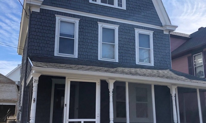 Island Heights Casa | Island Heights NJ Charming Cottage