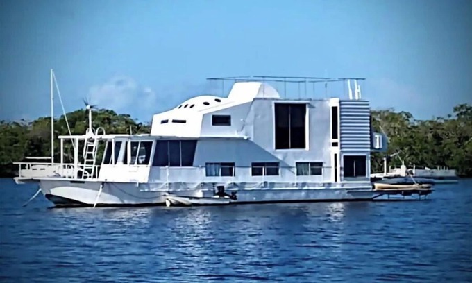 Tavernier Alquiler De Eote | Island Sanctuary Islamorada