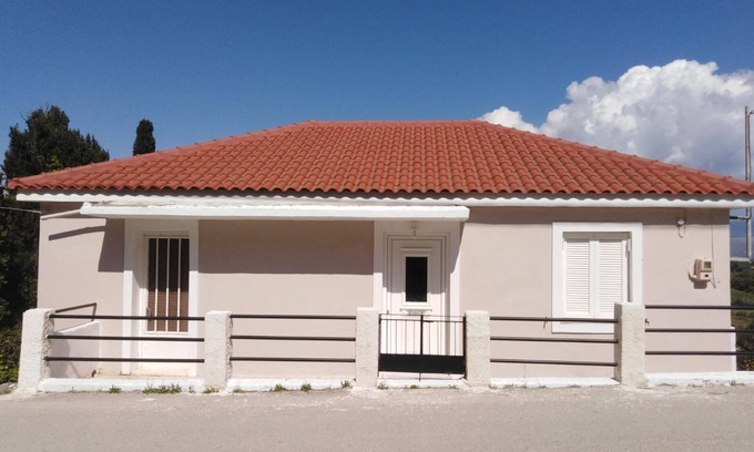 Agia Thekli Casa | Island Village House