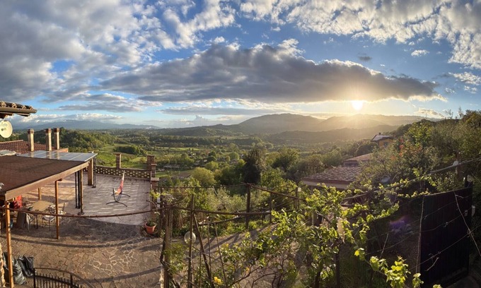 Olevano Romano Casa | Casa en la ladera con fantásticas vistas - 7 camas - a solo 1 hora de Roma