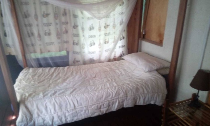 Karen Casa | Es un departamento con amplio estacionamiento y lleno de seguridad.