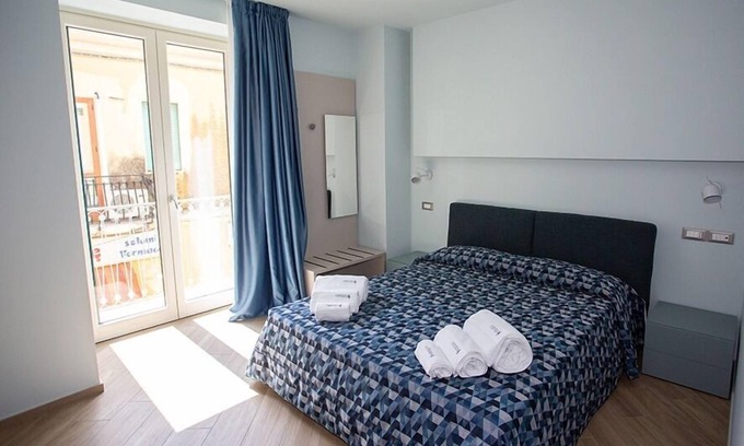Santa Maria di Castellabate Hotel | CAMERA CIRCE-Habitacion Doble-Clásico-Baño privado-Balcón