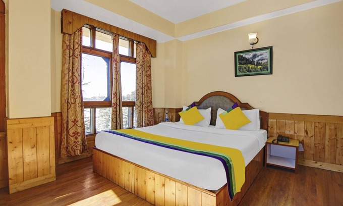 Chhota Shimla Hotel | Itsy By Treebo - Rajat Shimla With Valley View