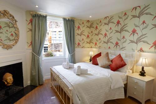 Bath City Centre Apartamento | Jack's Place - Central 2 bedroom apartment