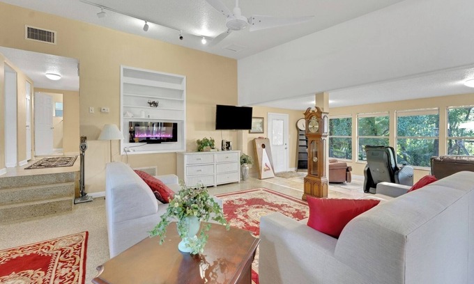 Fairvilla Casa | Jacuzzi Retreat Family Stay Orlando