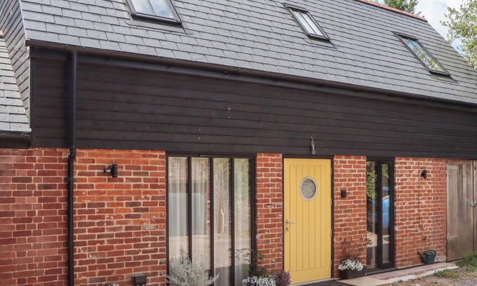 Lympstone Cabaña | JAMS, family friendly, with a garden in Lympstone
