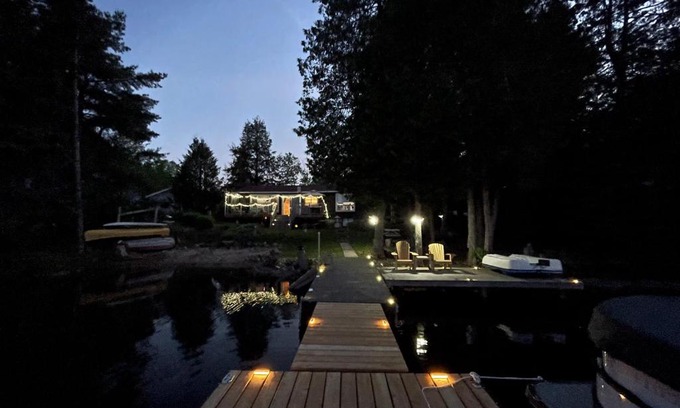 Highlands East Casa | Lake Front 4 Season Cottage