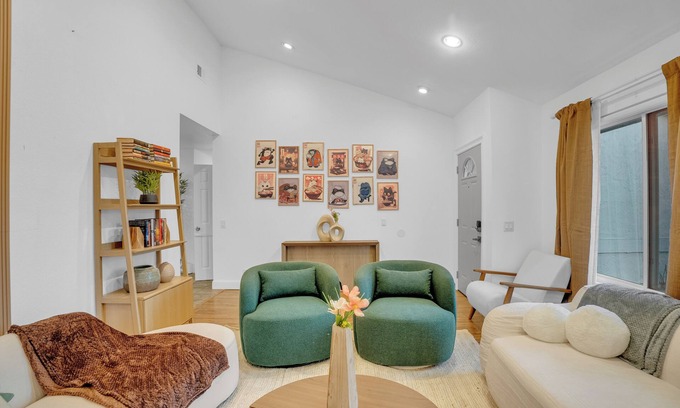 Edenvale Casa | Japandi Garden Home/Jacuzzi/Game Room/BBQ/Fire pit