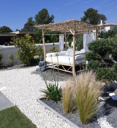 La Londe-les-Maures Cama Y Desayuno | jardin zen