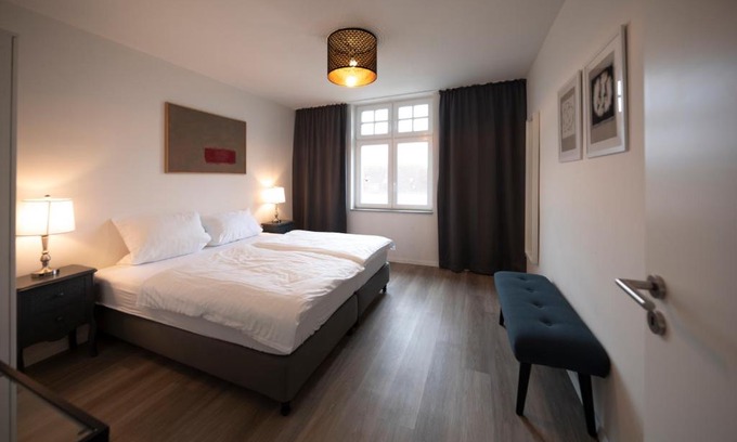 Dortmund Apartamento | JayBnB - Apartment direkt am Hafen - mit UHD TV und Netflix