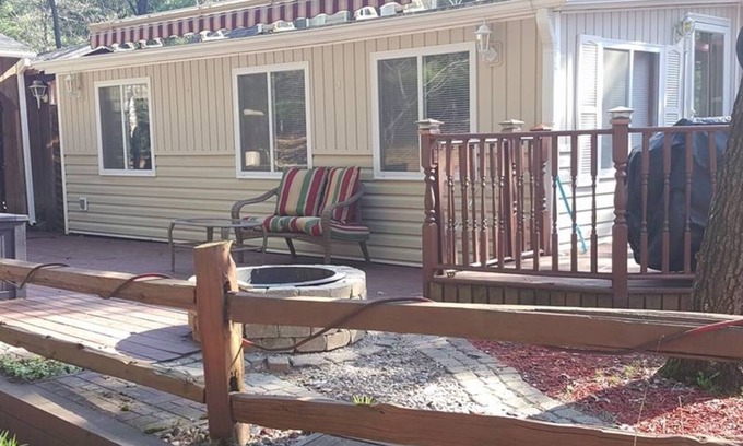 Warrens Cabaña | Jellystone Warrens Charming Cottage