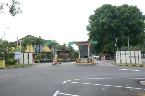Taman Desa Tebrau Casa | Jiaxin Homestay - Desa Terbau 家馨民宿