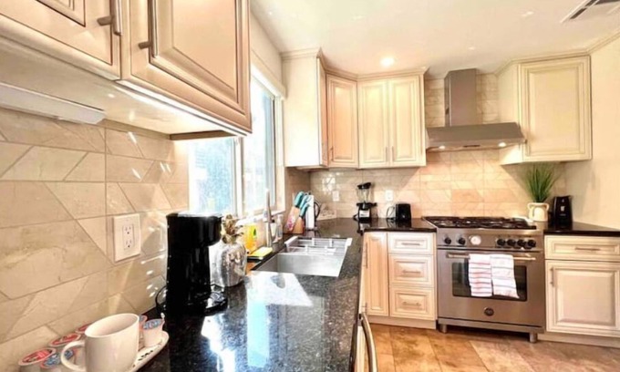 Lamanda Park Apartamento | Jie’s choice- Cozy Stay in Pasadena Prime Location