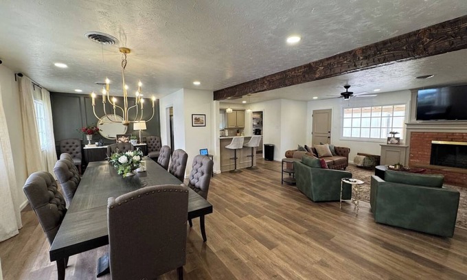 Lubbock Casa | Jockey Club in Melonie Park