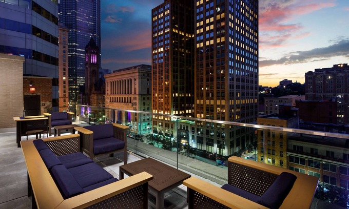Downtown Pittsburgh Hotel | Joinery Hotel Pittsburgh, Curio Collection by Hilton