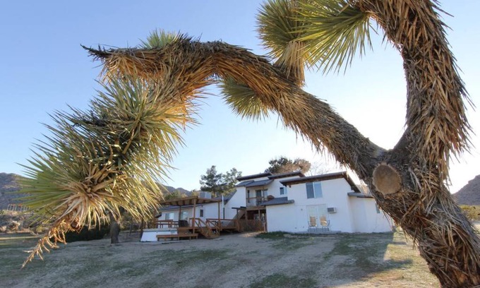 Joshua Tree Highlands Casa | Joshua Tree’s Highland Hideaway Compound