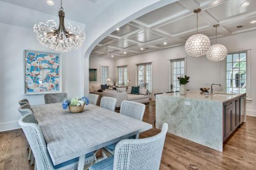 Rosemary Beach Casa | Julia's Cottage