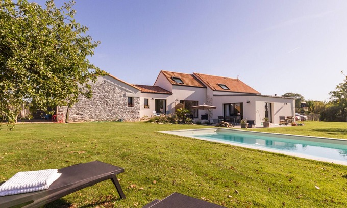 Port-Saint-Pere Cabaña | Estudio Jungle con terraza y piscina climatizada cerca de Nantes