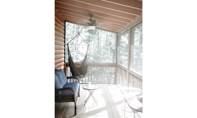 Murphy Cabina | Just Breathe! @ Fern Forest Cabin