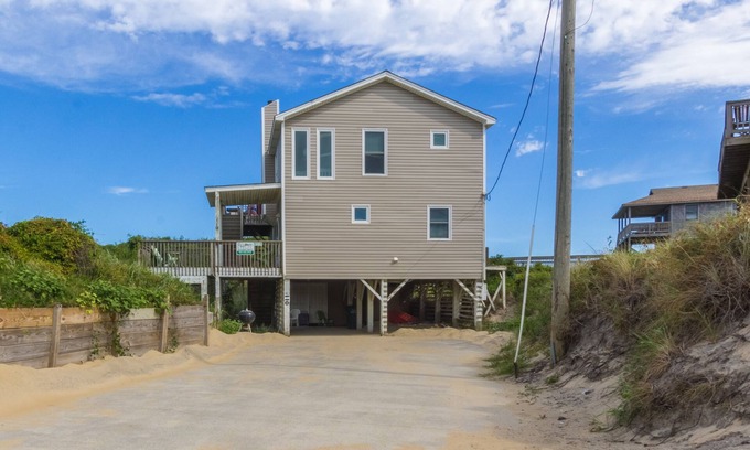 South Nags Head Casa | Just One Look | Oceanfront | South Nags Head | Sleeps 8