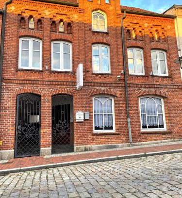 Gadebusch Casa | Just Pension & Bar