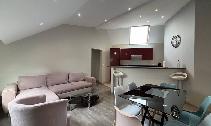 Bourges Apartamento | Apartamento-Ciudad-Baño privado con ducha-Vista a lugar emblemático