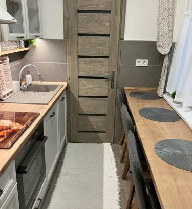 Kiskunfelegyhaza Apartamento | Központi Apartman 2