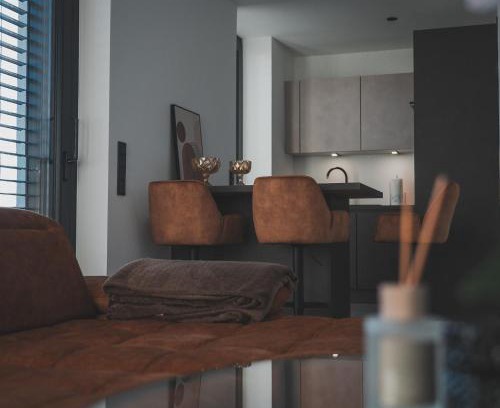 Wallau Apartamento | K&T Estate Resort & Spa - Flughafennahe Gästesuite