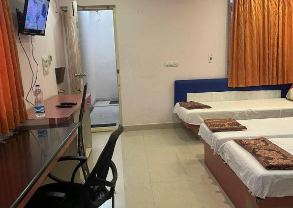 Nungambakkam Casa | K THAI GUEST HOUSE