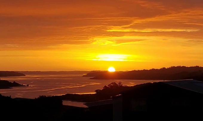 Kaiwaka Casa | Kaipara Harbour Views.