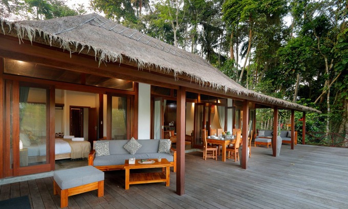 Melayang Villa | Jungla escondite de madera Villa Kaloi