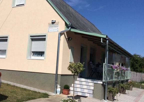 Fonyod Apartamento | Kamilla Apartman