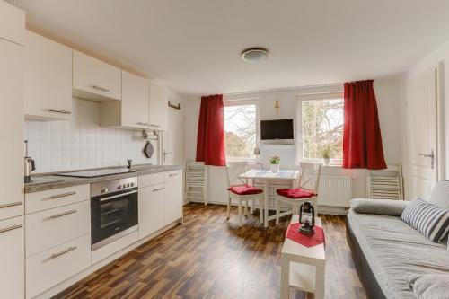 Schaprode Apartamento | Kapitänsferienhaus Romantik