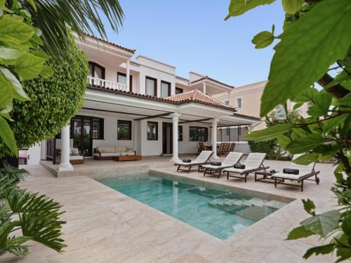 Las Arenas Casa | KARAT Villa Salvaje