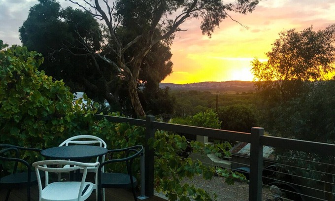 McLaren Flat Cabaña | Karawatha Cottages B & B - Cottage UNWIND