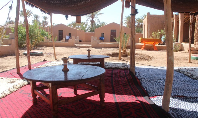 M'Hamid El Ghizlane Alquiler De RV | Kasbah Desert Camp