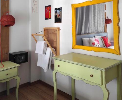 Kastoria Apartamento | Kasoni Home , Απόλυτα κεντρικό διαμέρισμα μπροστά στη λίμνη