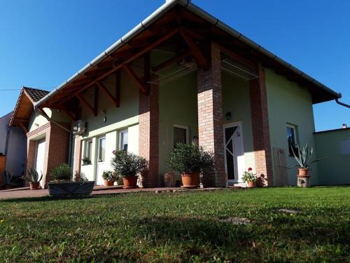 Bekescsaba Casa | Katica Vendégház