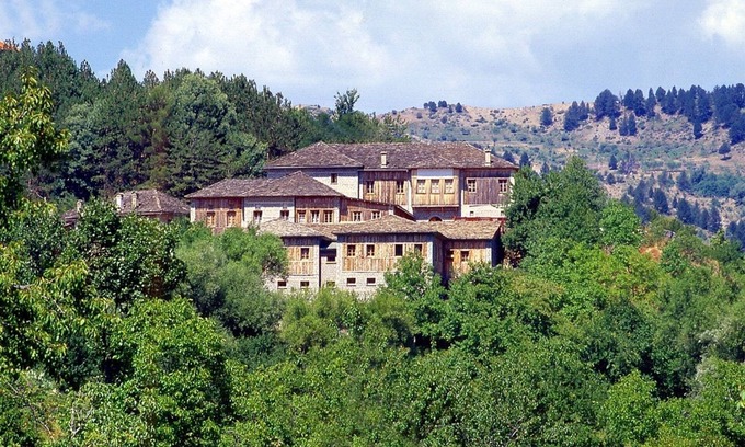 Metsovo Hotel | Katogi Averoff Hotel & Winery