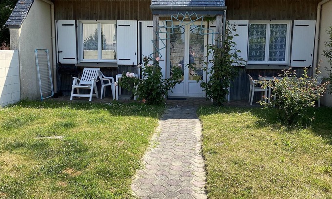Cherrueix Casa | Gîte Ker Evan-Baño privado con ducha-Casa-Vista al Jardín